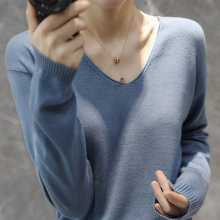 秋冬新款V领内搭打底衫女韩版慵懒宽松显瘦大码针织衫潮薄款毛衣