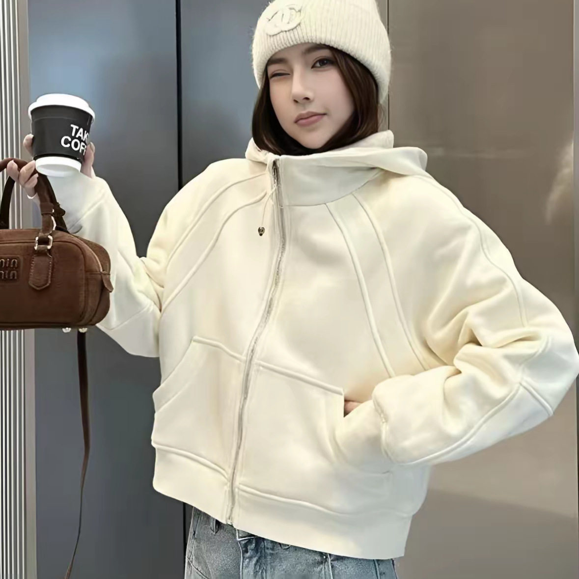 美式高街设计感连帽加绒卫衣开衫女欧洲站冬装2025新款加厚外套潮