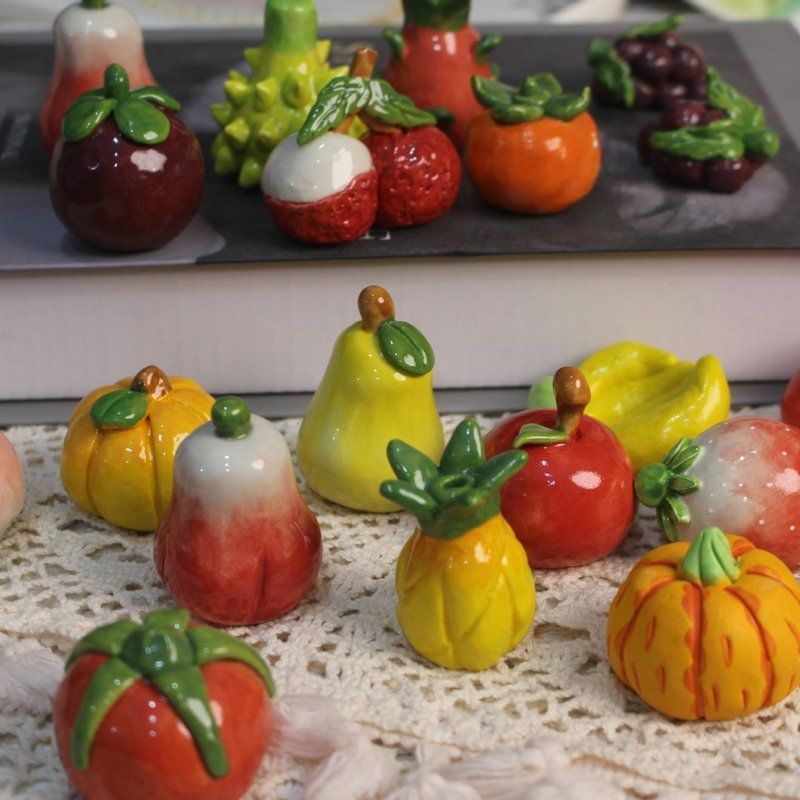 手绘草莓仿真水果陶瓷喜庆柿子