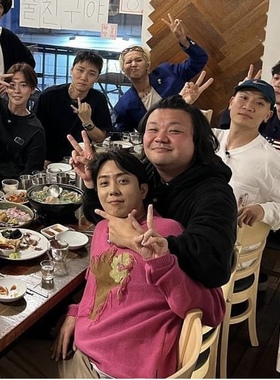 现货殷志源同款毛衣UNALLOYED 22秋冬新款羊绒可爱宽松毛衣绣花