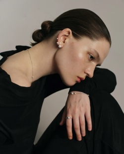 不规则左耳右耳耳钉耳环女款轻奢小众设计高级气质百搭个性独特