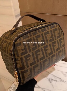 HEYONI韩国高端防水手提化妆包女大容量立体pu皮内衣裤收纳包洗漱