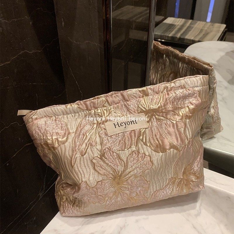 HEYONI韩国超美鎏金花朵化妆包女大容量收纳袋出游便携洗漱手拿包,收纳整理,化妆包,淘宝优惠券,粉丝福利购,淘宝优惠卷