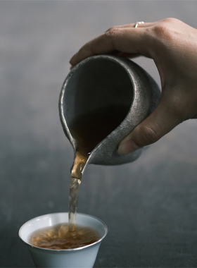 不亦室  吴一延 手捏公道杯分茶器茶海粗陶可养