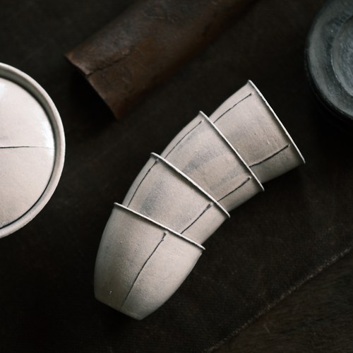 不亦室 一延手作 化妆土茶杯品茗杯闻香杯粉引全手工拉坯陶瓷茶杯 - 封面