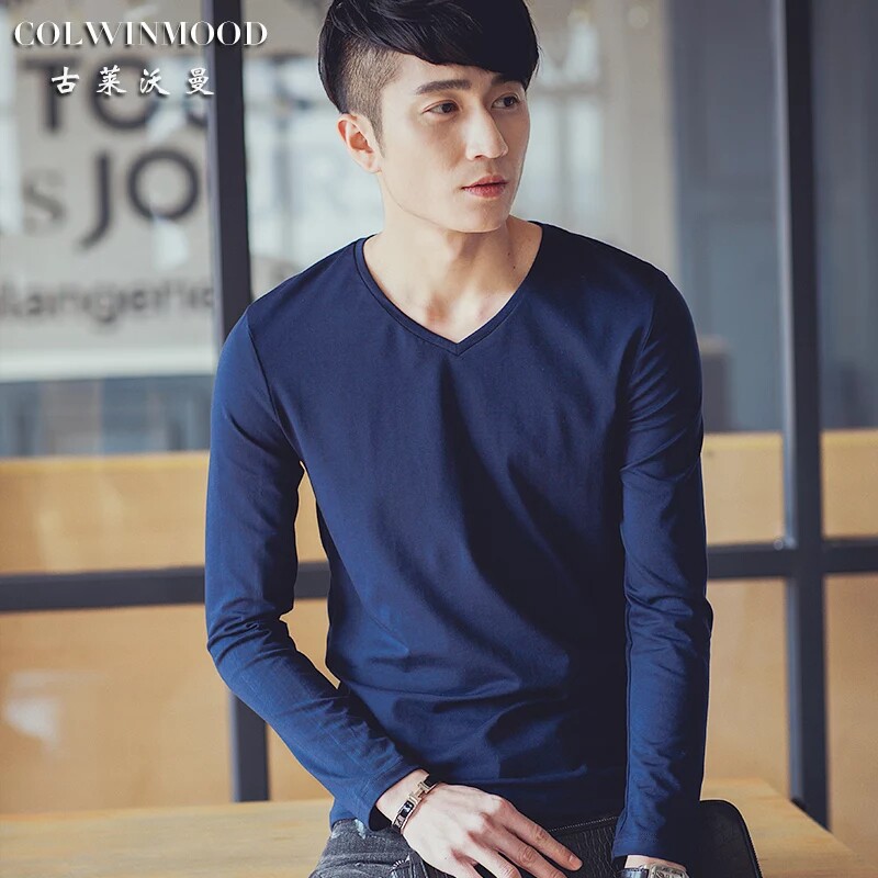 男士長袖t恤純色V領打底衫白色黑色修身體恤春季男裝上衣服在類目 男裝, T恤中 - 來自Buy2taobao.com提供專業的淘寶代購服務