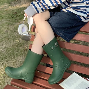 26新款四季防滑胶鞋时尚百搭高筒防水雨靴女士雨鞋女款中筒靴户外