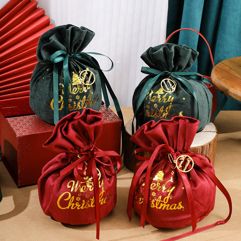2024年小红书推荐爆款圣诞节平安夜苹果袋子丝绒苹果袋礼物袋