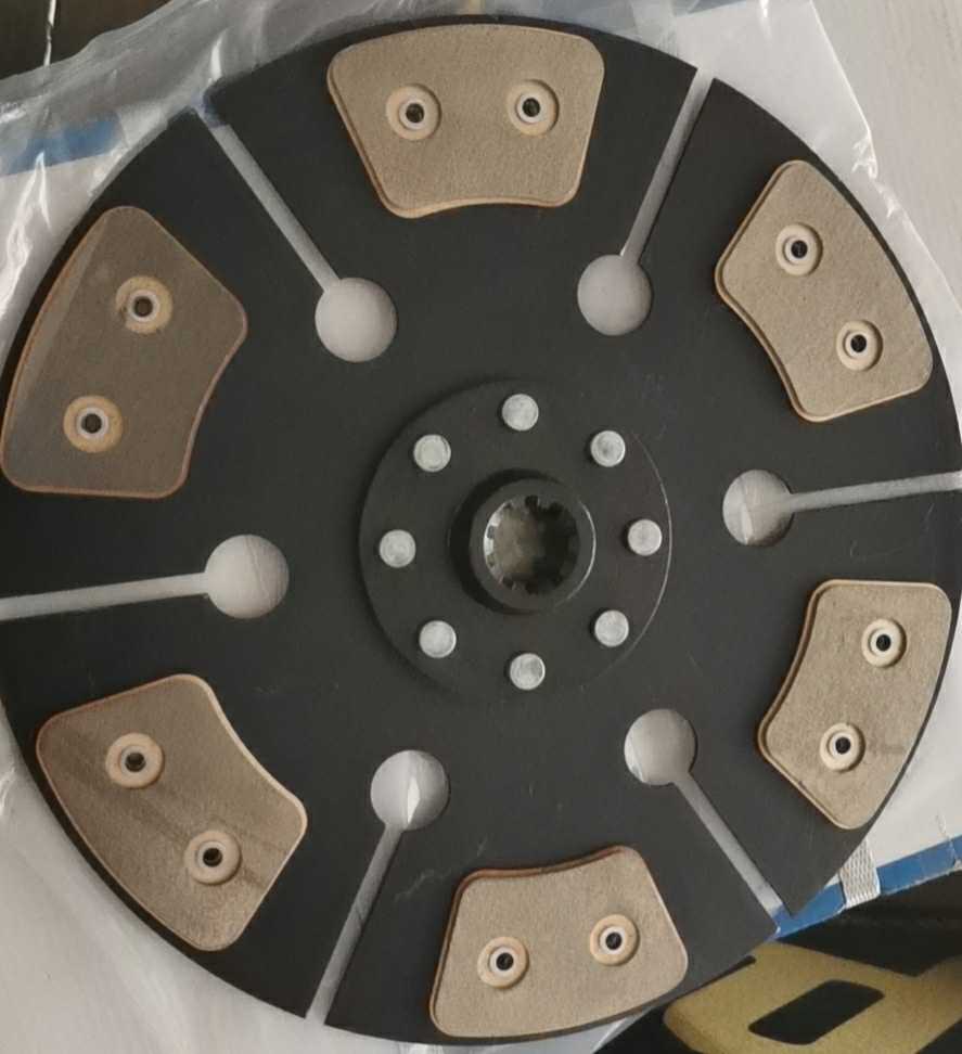 离合器片欧豹754B704福田雷沃