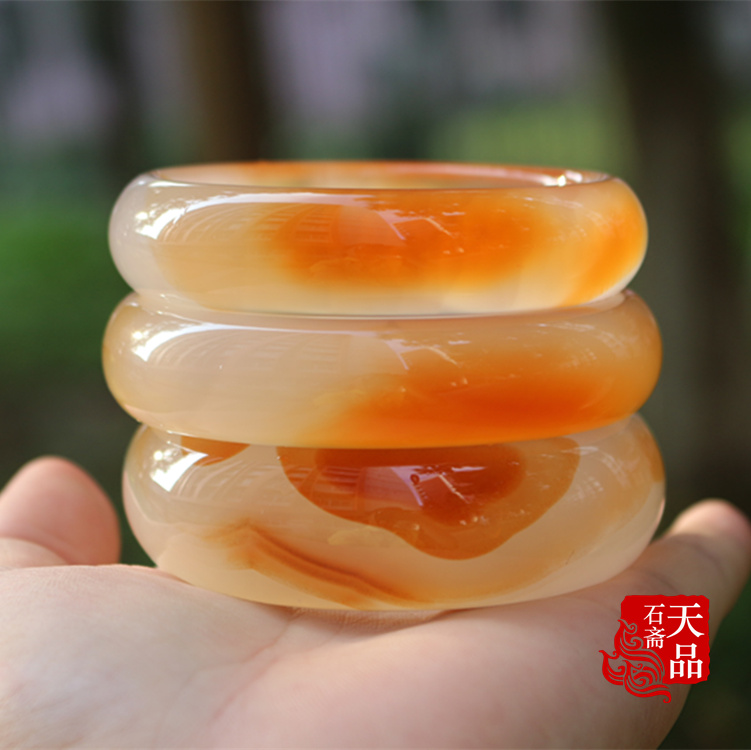 天然原色冰透蜜糖色玉髓玛瑙中宽款手镯一物一图56mm-60mm