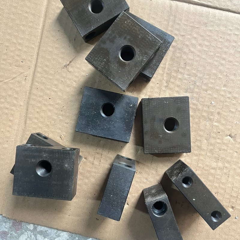 设备配件,m16牙孔60x50x22有10个,10块一个,四--议价商品