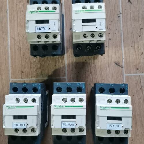 施耐德LC1D32BD LC1D25BD接触器--议价商品