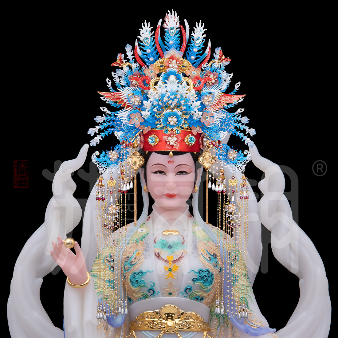 新款九尾狐娘娘凤冠头饰摆件