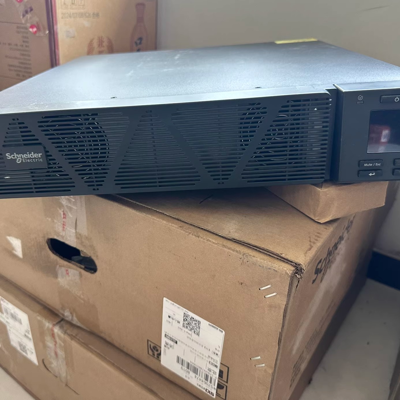 SPRM3K3KVA在线式UPS电源