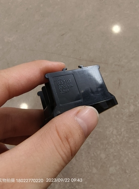 日本IZUMI接线端子BA211T 600V 3.5mm²库存备件