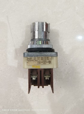 日本Fuji富士带旋钮黑色平头复位按钮AH30-S2 2NC 2常闭AHX291