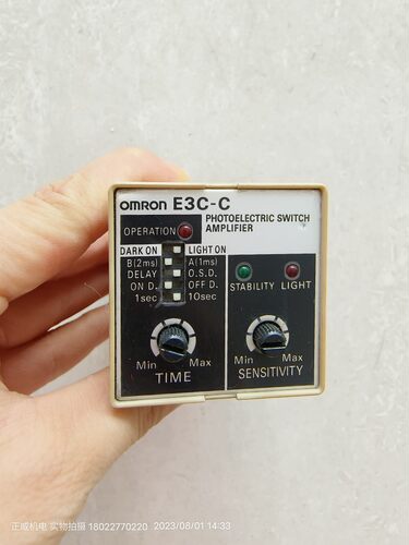 日本OMRON欧姆龙继电器E3C-C 100~240VAC 50/60Hz库存备件一个