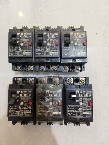日本日立漏电开关EB-50C 2P 20A/EB-50E 2P 20A