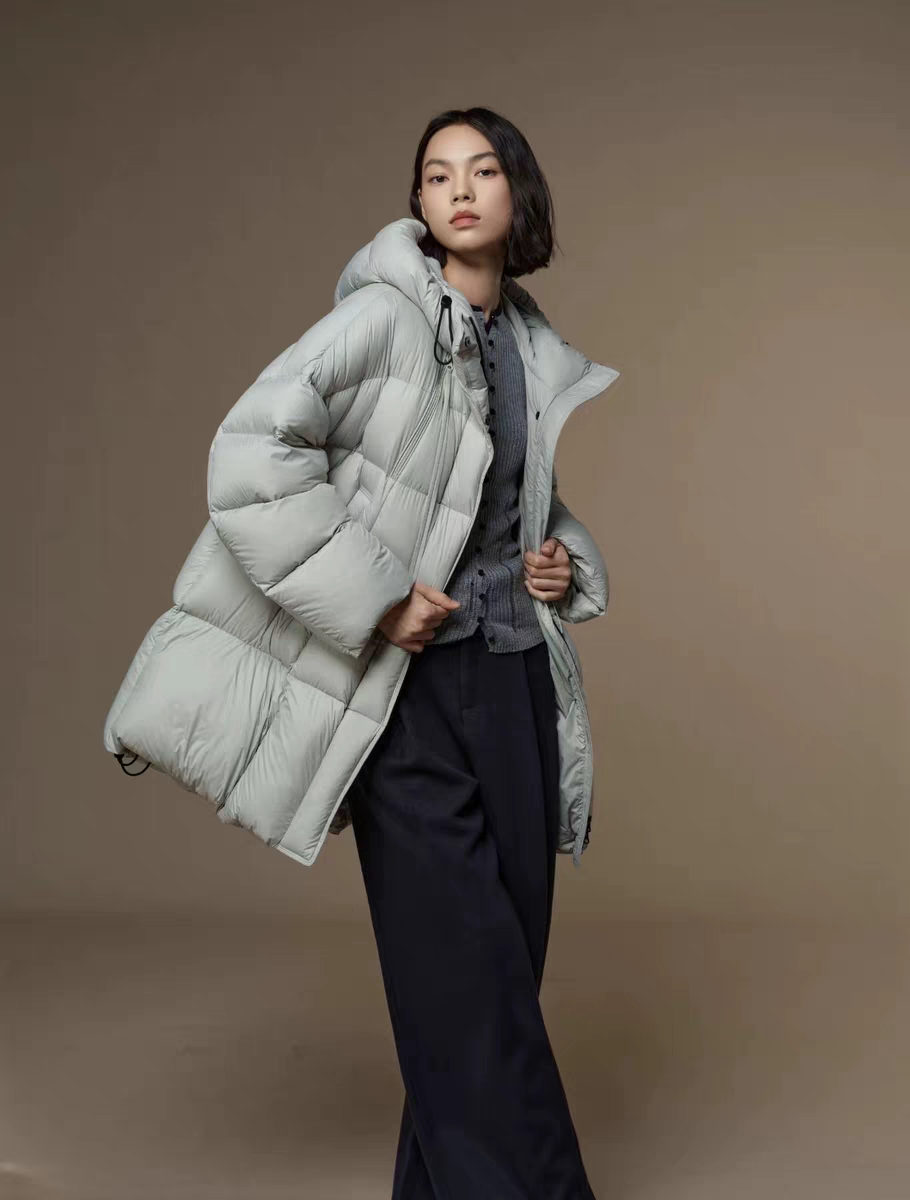 露韵诗羽绒服002加厚连帽中长款高克重柔软舒适阔版显瘦大码
