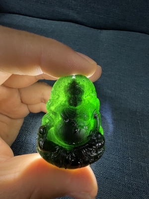 天然翡翠A货墨翠黄财神吊坠雕工精湛打灯满绿带证书礼盒