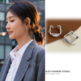 即刻上场任家童周依然同款耳环冷淡风几何金属耳扣时尚通勤耳饰潮