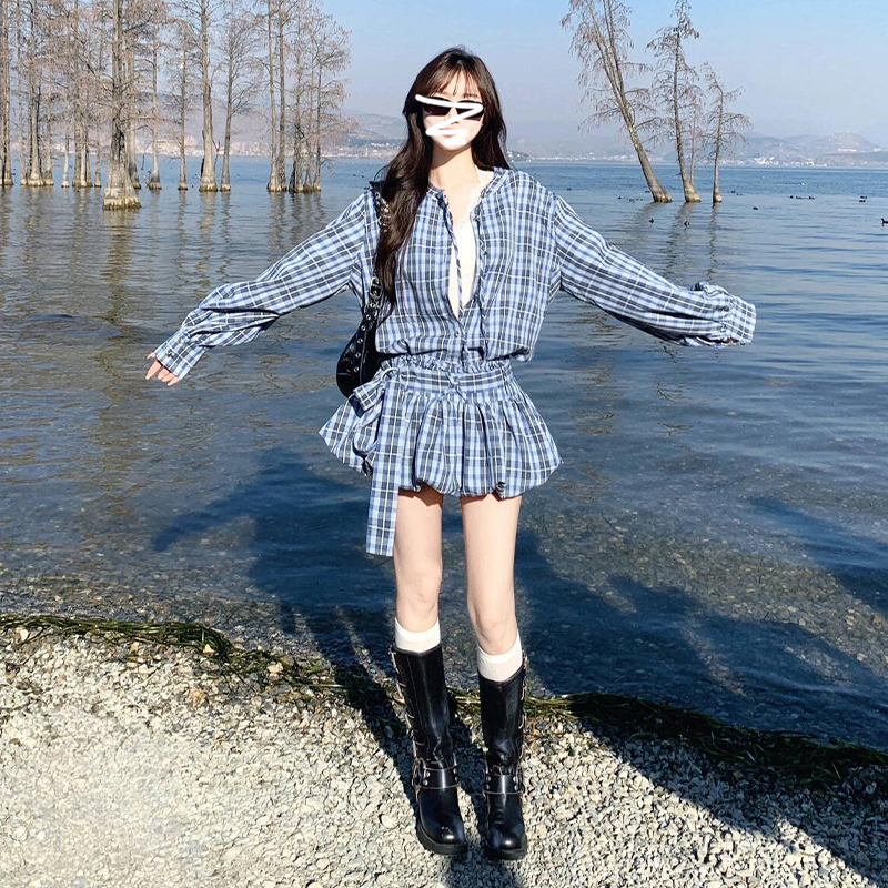 法式蓝色格子衬衫连衣裙子女春季2025新款高级感收腰短裙两件套装
