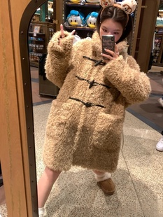 皮毛一体外套女中长款泰迪牛角扣羊羔毛外套女冬季仿皮草毛绒大衣