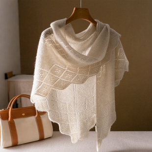 纯山羊绒围巾女士 100大牌高级感羊毛三角超大披肩外搭高端轻薄款