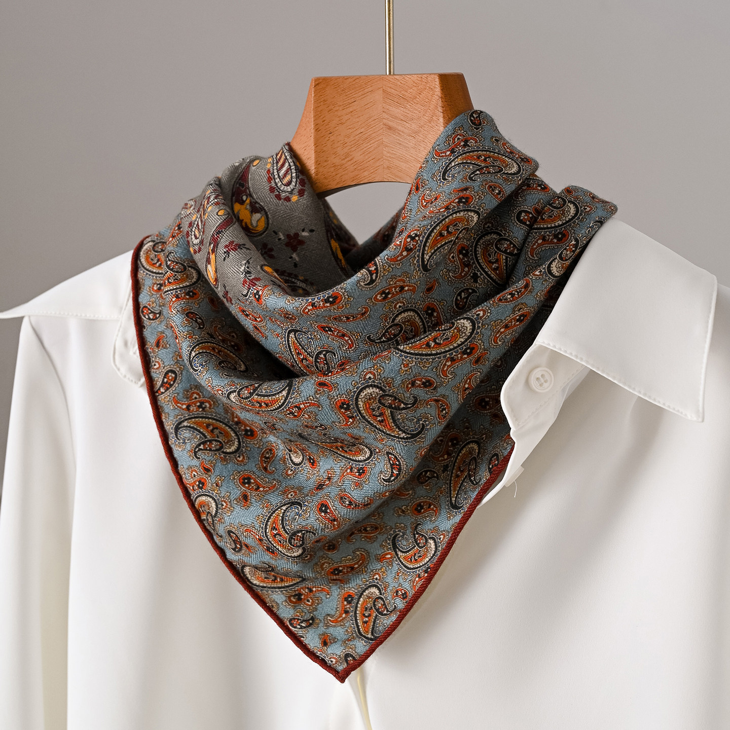 绿色真丝羊毛丝巾小方巾女士秋冬季高级感三角羊绒短围巾轻奢高端,服饰配件/皮带/帽子/围巾,围巾/丝巾/披肩,淘宝优惠券,粉丝福利购,淘宝优惠卷