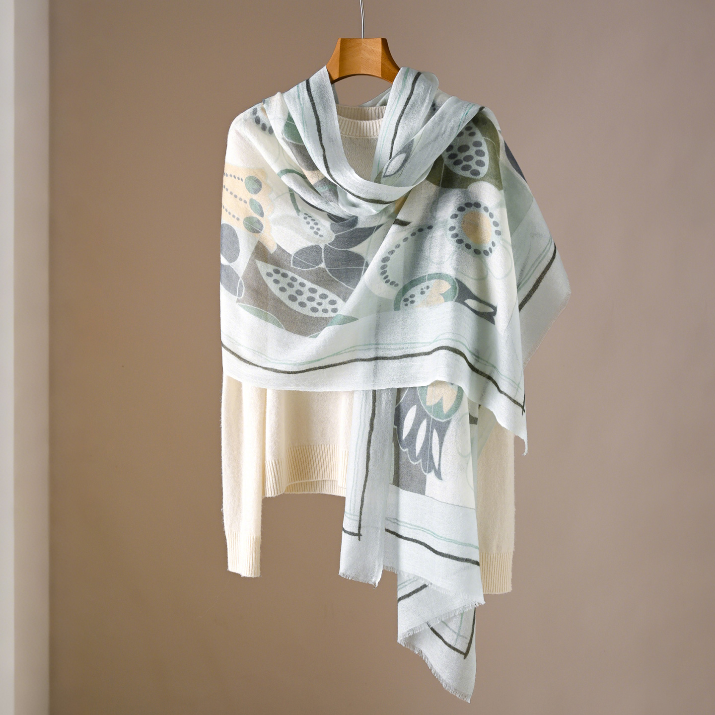 蓝色纯山羊绒围巾丝巾女款2025新款精细轻奢高级感披肩高端品牌薄