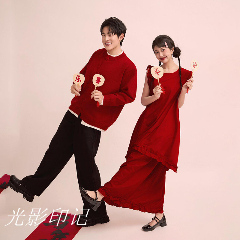 影楼新款红色中式新娘旅拍套装