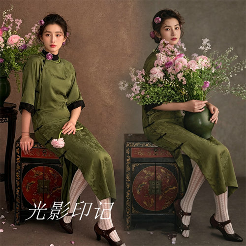 影楼春日新中式绿色旗袍艺术照