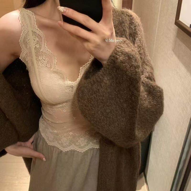 METWO 2231蕾丝叠穿内搭小宝贝纯欲天花板背心带胸垫小吊带
