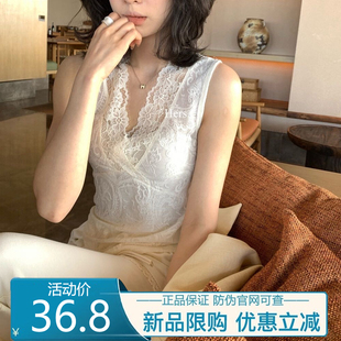 温柔简约气质日常叠穿超美内搭蕾丝V领背心上衣女薄 法式 Hers
