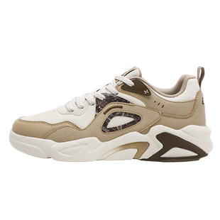 特步男鞋2026冬季新款皮面防水板鞋潮流百搭老爹鞋休闲运动鞋男款