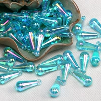 Около 900 озёрных голубых камней