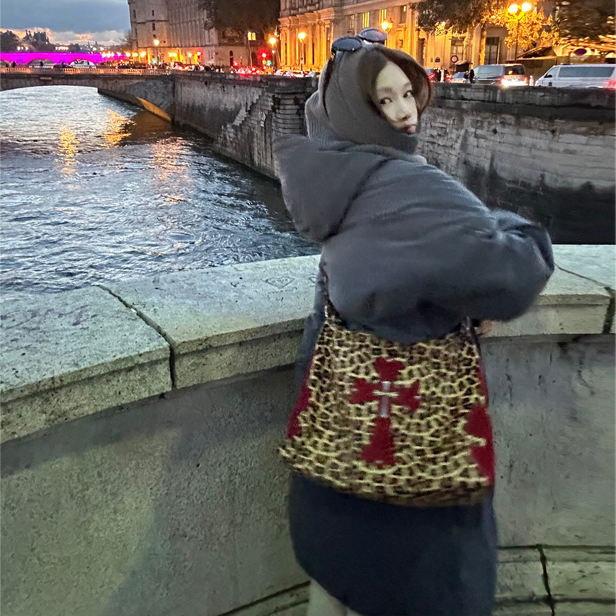 Avocadong 秋冬暖宝宝灰蓝色连帽长款宽松羽绒服加长加厚羽绒外套