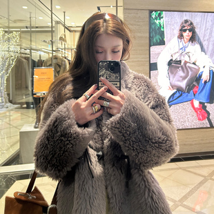 Avocadong 定染柔光可爱灰紫色100羊毛外套女冬贵气感皮草外套