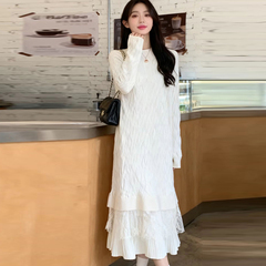 中长款连衣裙女秋冬季新宽松加厚蕾丝过膝针织毛衣裙打底裙配大衣