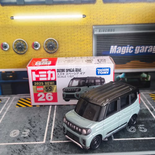 多美卡合金铃木面包车模型