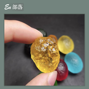 天然利比亚暗黄玻璃陨石裸石随形蛋蛋子原石可做吊坠无孔石20多克