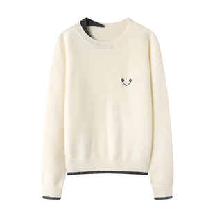 新款 秋冬季 柔白撞趣笑脸刺绣毛绒感上衣毛衣 女装 B334针织衫