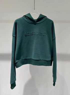 D414立体字母宽松显瘦减龄短款连帽衫秋季长袖百搭女卫衣