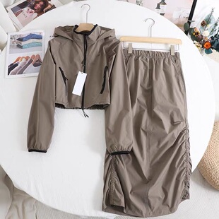 小个子连帽冲锋衣夹克 新款 A622休闲百搭工装 风短外套加半裙女春季