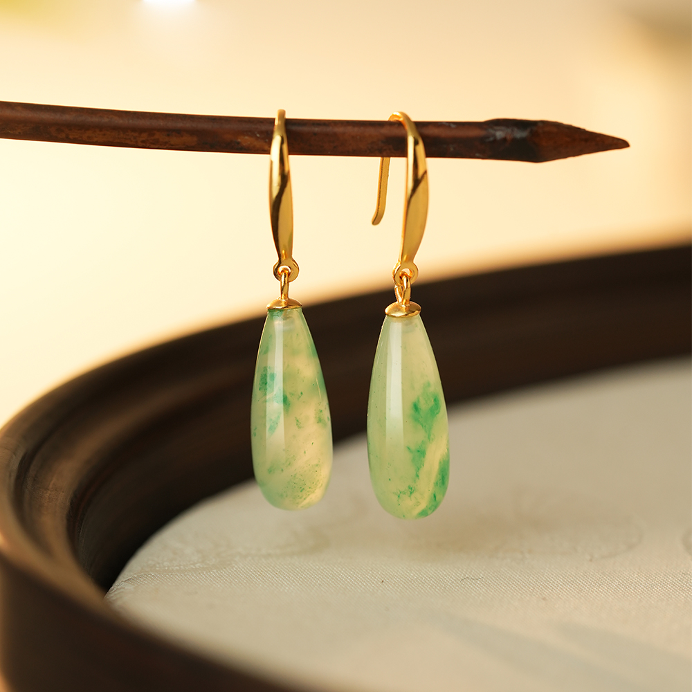 非洲翠S925银水滴形耳饰