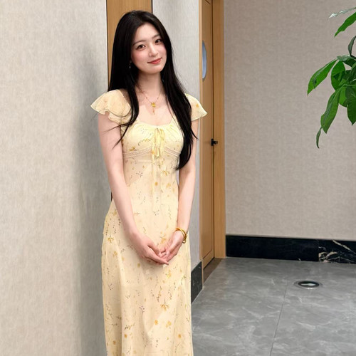 法式碎花拼接花边短袖连衣裙
