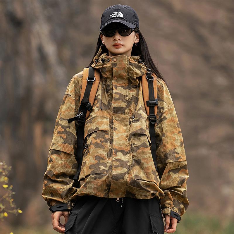 美式户外机能迷彩连帽工装夹克男