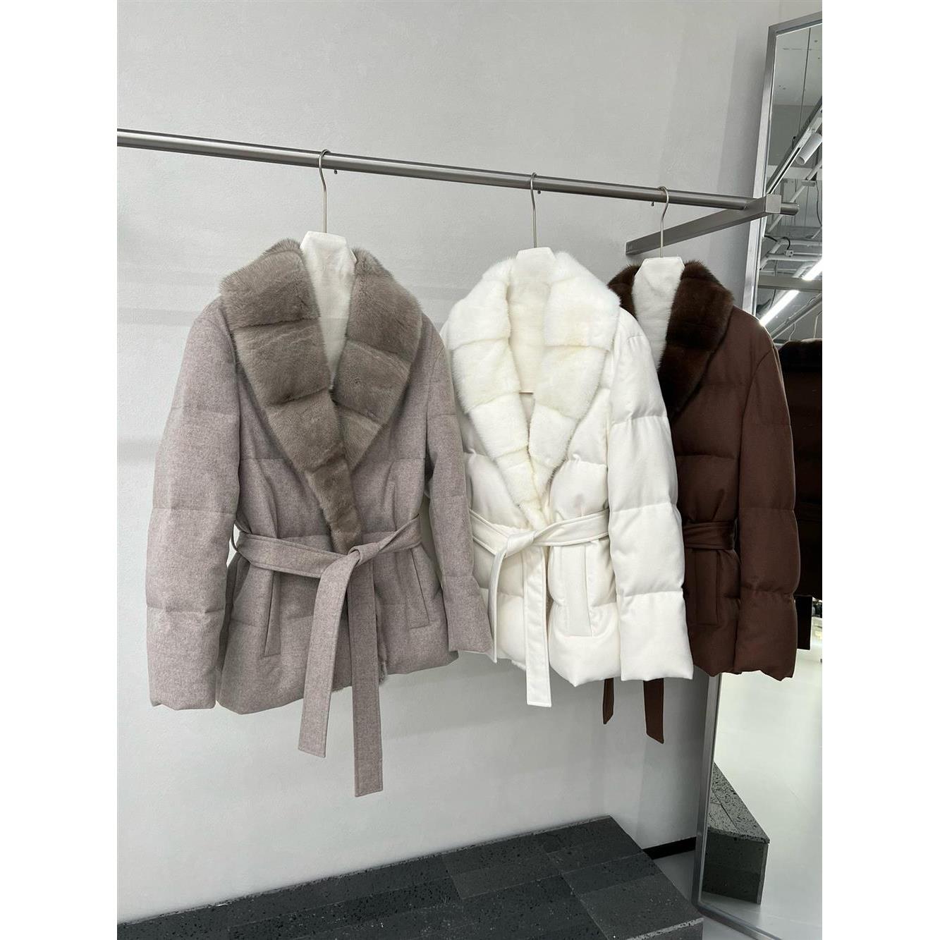 2025LP羽绒服女冬季新款加厚外套系腰带翻领水貂毛领90鹅现货在仓