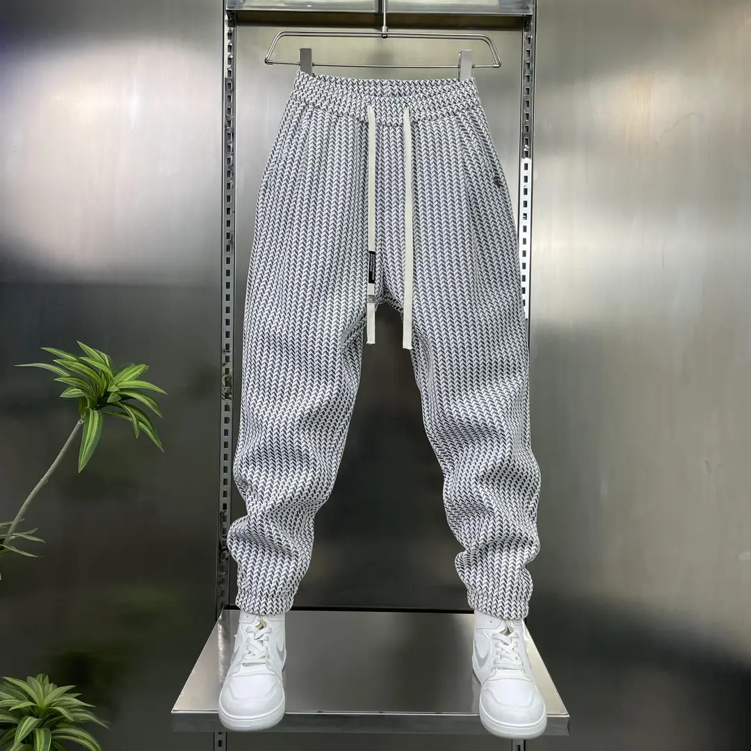 春秋男士潮牌菱格束脚卫裤
