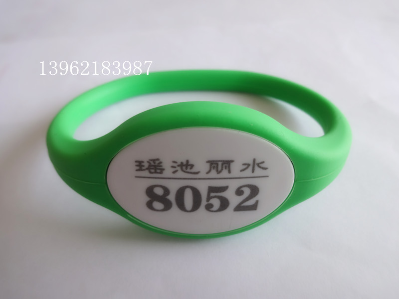 浴室桑拿手牌Boerda电子号码更衣